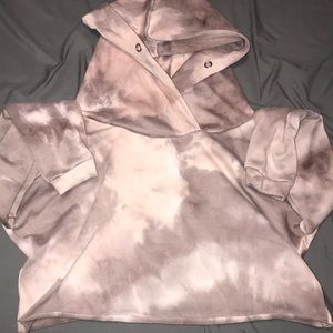 Tie Dye Crop Sweatshirt